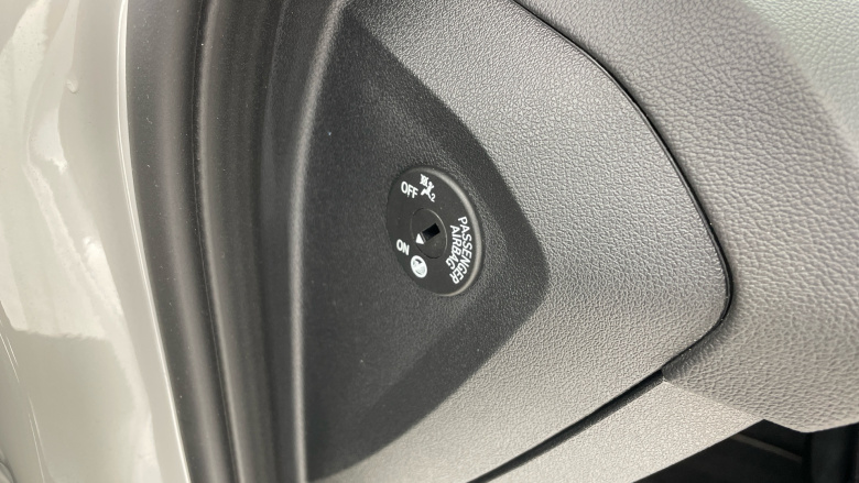 BMW 1 Series 118i [136] Sport 5dr Step Auto [Live Cockpit Pro] Petrol Hatchback